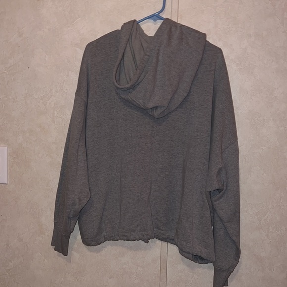 Grey old navy qaurter zip sweater - Picture 2 of 3